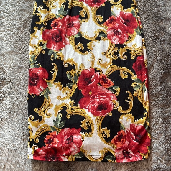 Floral Print Sleeveless Midi Dress 🌹⚜️ - Picture 3 of 5